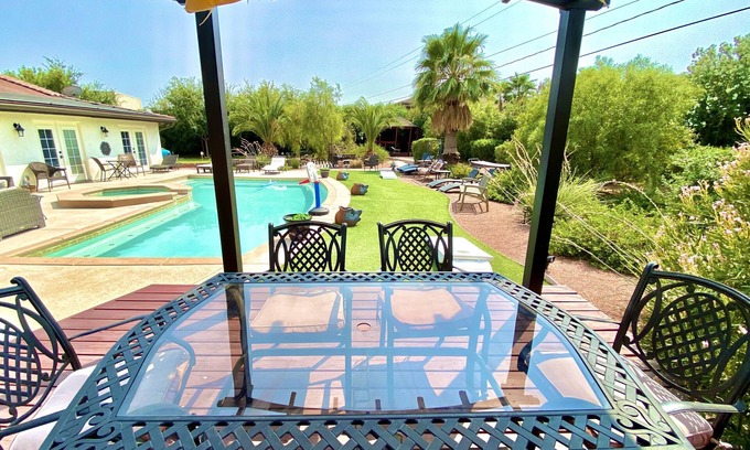 Enterprise Villa | ⭐️⭐️⭐️⭐️⭐️ 6.5 BDRM Close to STRIP! Private Gated Family Fun Villa PROMO PRICING