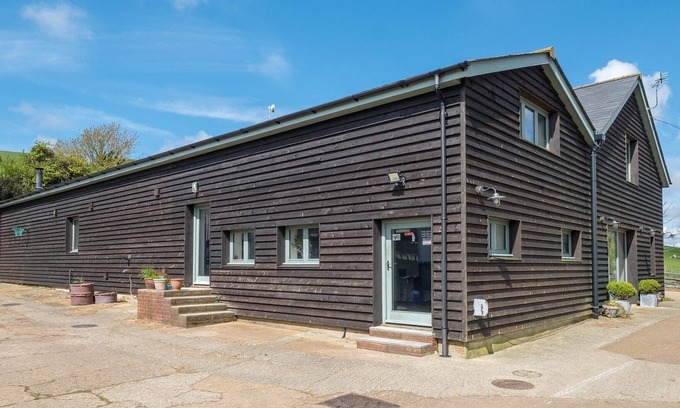 Ventnor Cottage | 6 bedroom accommodation in Wroxall