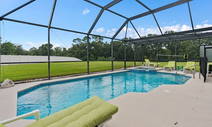 Windsor Palms House | 6 BR, 5 BA, Close to Disney, Salt Water Pool, Games Room, POOL HEAT INCLUDED !