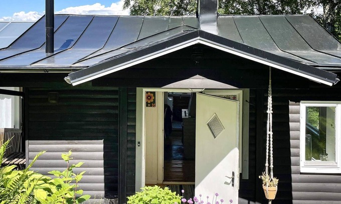 Uddevalla Municipality House | 6 person holiday home in UDDEVALLA