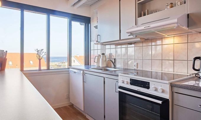 Tejn House | 6 person holiday home in Allinge