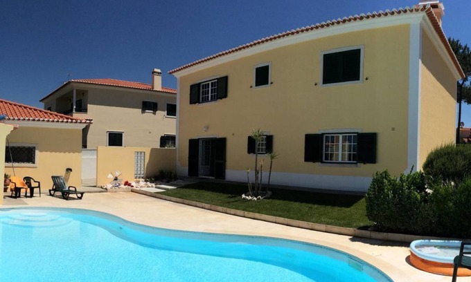 Mafra Villa | 6-persons villa with private pool