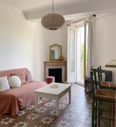 Notre-Dame du Mont Apartment | 61JAU Marseille,pied à terre la Plaine