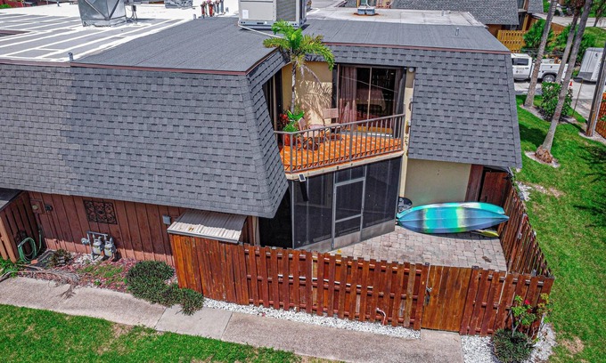 New Smyrna Beach House | 62 Cedar Dunes -2 bed 2.5 bath condo