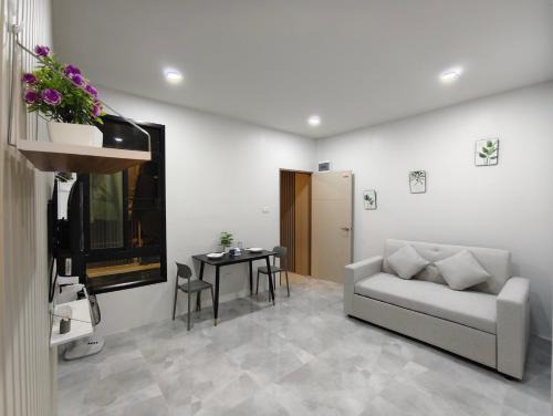 Rawai Ski Chalet | 629 Home for rent, Rawai