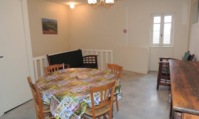 Saint-Myon House | 63g100346 - Saint-myon