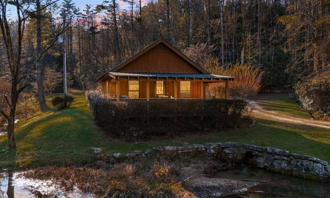 Brevard House | 66 Acre Nature Retreat with TWO Charming Cabins