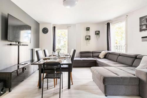 Arcueil Apartment | 67m2-15 minutes to Paris central