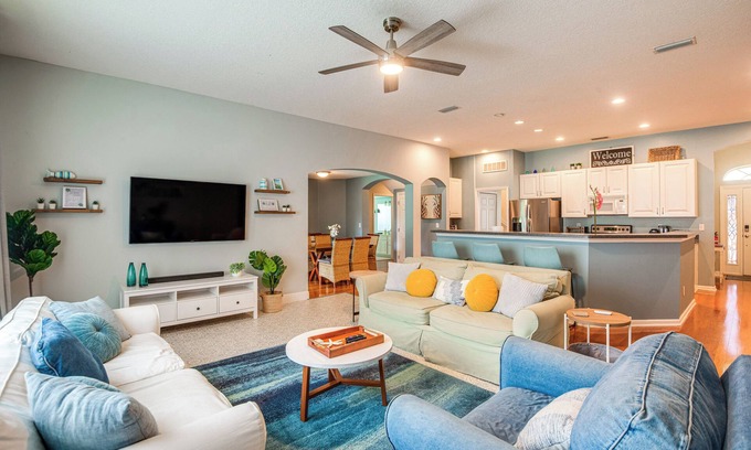 St. Augustine House | 7 Mi to Beaches: Spacious St Augustine Home!