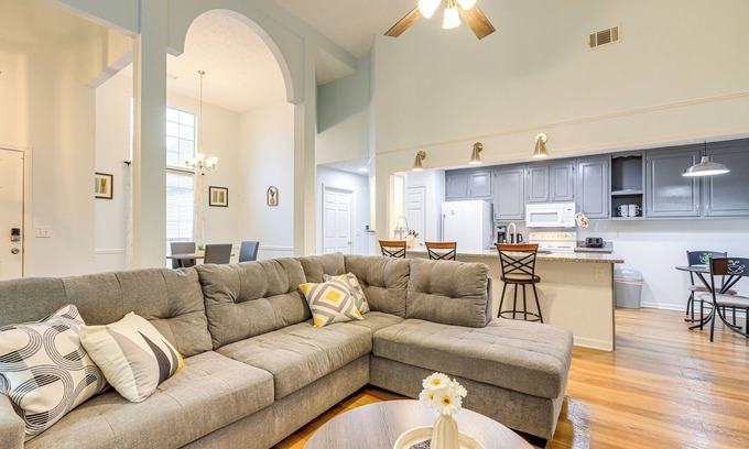 Covington House | 7 Mi to Dtwn Covington: Bright Home w/Deck & Yard