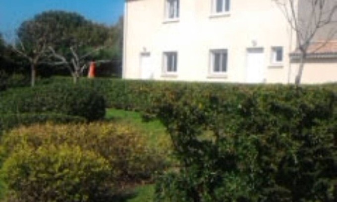 Pineto House | 7-person house with direct beach access (100 m walk)