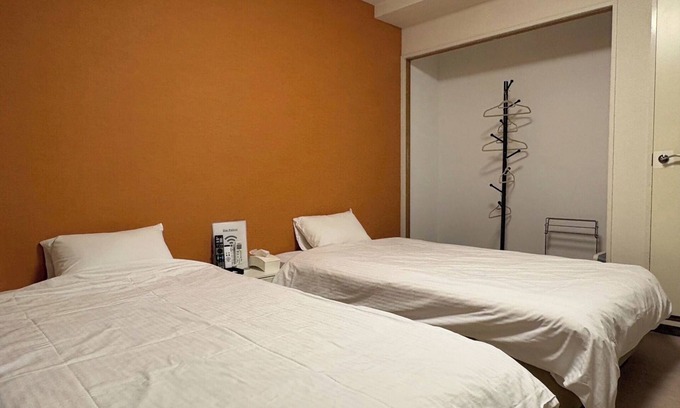 Kanazawa Apartment | 702 Twin room with shower room 2 single beds Near Kanazawa Castle Park/Kanazawa Ishikawa