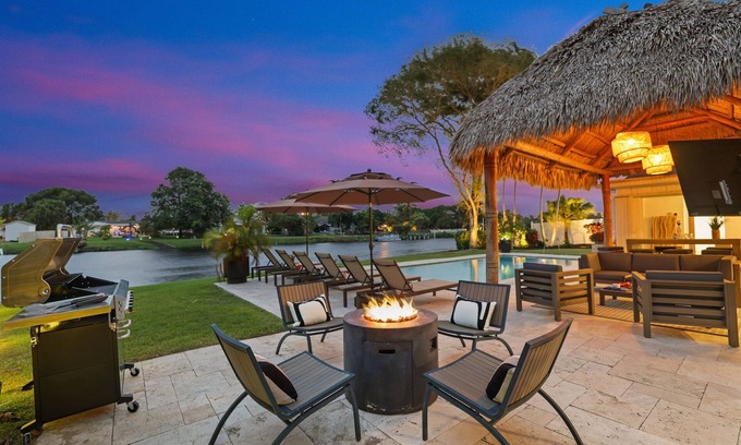 Boca Raton House | 702A Delray Waterfront, Heated Pool, Tiki Hut, Putting Grn, Large TVs, Paradise!