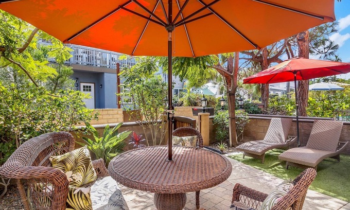 South Mission Beach House | 730 - Luxurious Tommy Bahama Beach Home