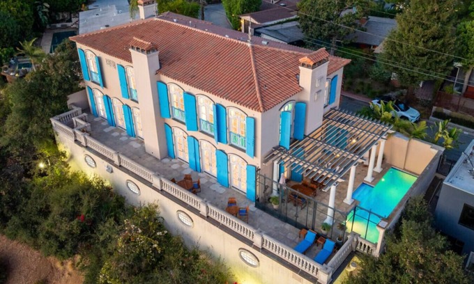 Hollywood Hills Apartment | 7398 Pyramid Place, Los Angeles