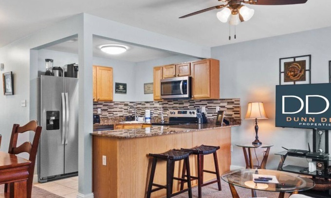 Biloxi Condo | 77OS Just a short walk to the beach!