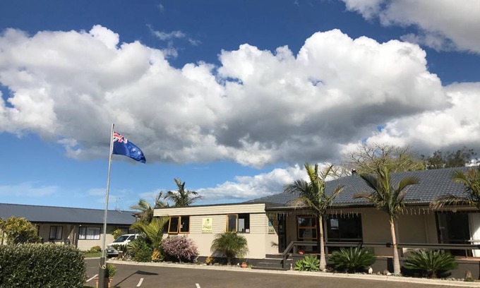 Whitianga Hotel | 78 m² Motel ∙ 2 bedrooms ∙ 127 guests