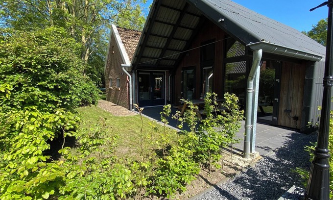 Vries Cottage | 8 (-10) person cottage