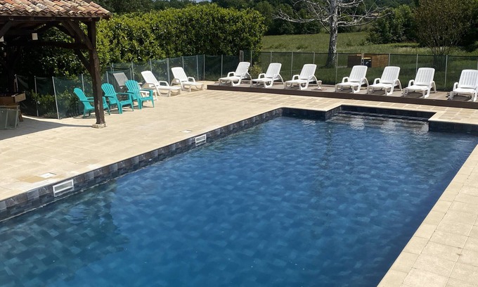 Gageac-et-Rouillac Cottage | 8-bed gite with swimming pool in the heart of Périgord near Monbazillac and Bergerac