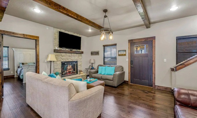 Indian Point House | 8 Bedroom Lakefront Home + dock