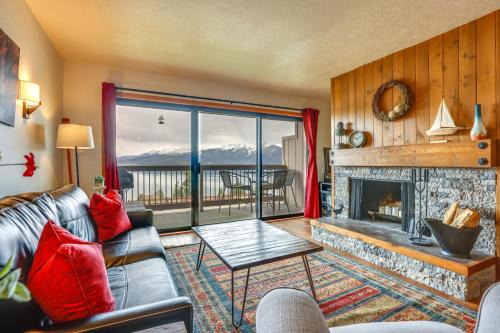 Dillon Apartment | 8 Mi to Keystone Resort Dillion Condo with Hot Tub!