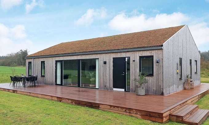 Grønhøj House | 8 person holiday home in Saltum-By Traum