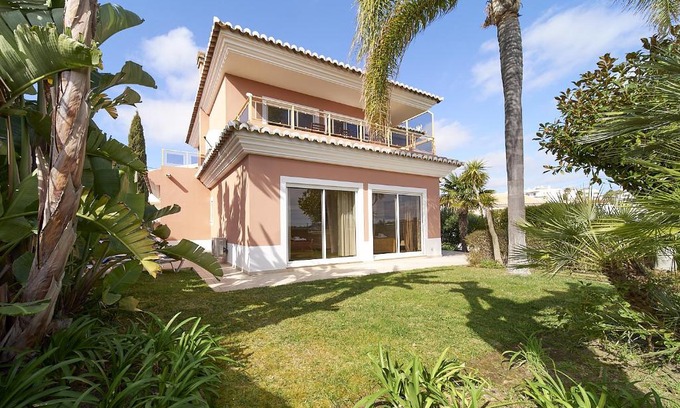 Albardeira Villa | 812 Quinta Marina