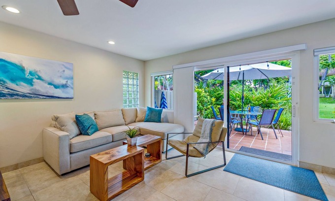 Historic Lahaina Front Street Condo | 87-1 Escape to Paradise at Puamana's Hale Nalu