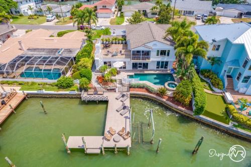 Harbor Hills House | 8BR w Heated Pool Waterview - Close to Beach