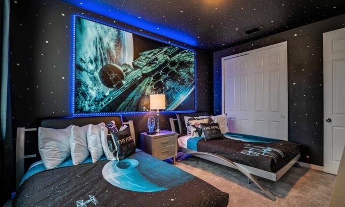 Indian Ridge Villa | 9 Bed 6 Bath Pool Resort Themed Decor