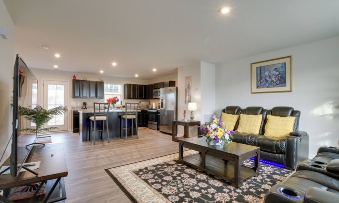 Durham House | 9 Mi to Duke University: Spacious Home w/Yard!