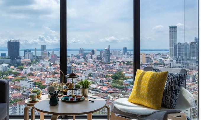 George Town Apartment | 9 min drive to city, Hightfloor city view, rooftop pool, H&C Water Purifier
