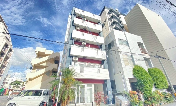 Maejima Apartment | 9 minutes walk from Miebashi Station Within walk/Naha Okinawa