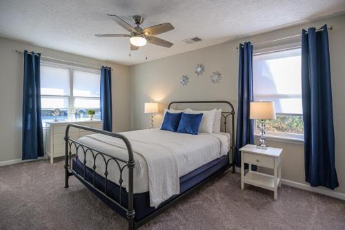 Addison Heights House | 941 Pine Manor