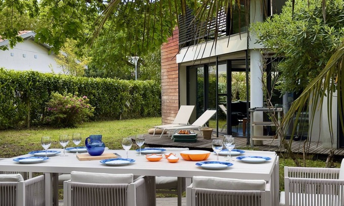 Andernos-les-Bains Ski Chalet | 950m to beach – architect house 4 adults – 4 kids