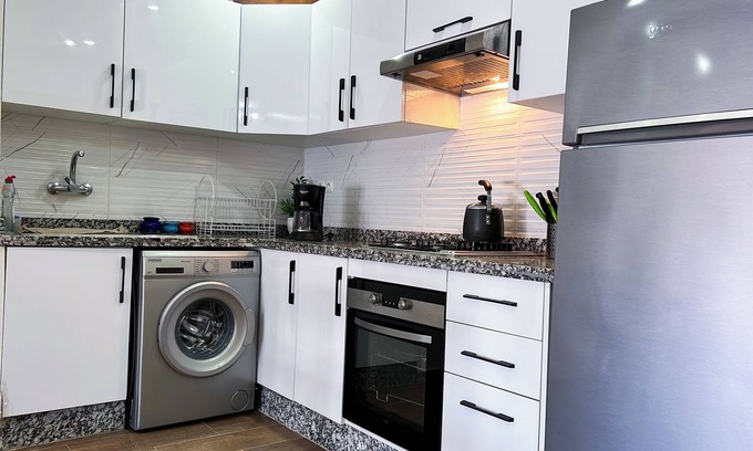 Gharb-Chrarda-Beni Hssen Apartment | A 1 Minute de la Plage ! une Superb Appartement Vous Attend