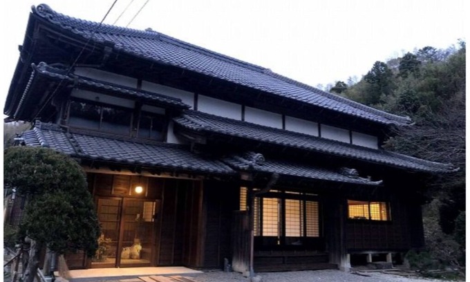 Chonan House | A 100-year-old folk house has been completely renewed, and you can enjoy living in a satoyama in just one hour from the Tokyo metropolitan area via the Aqua- Line/Ken-O Expressway.