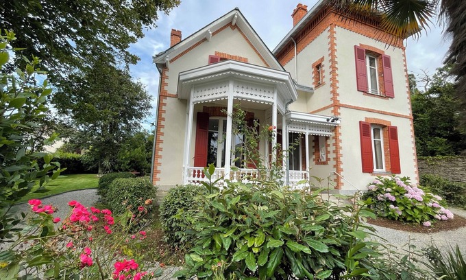 Pornic House | A bucolic setting 200m from the sea