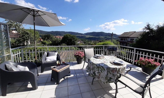 Laias House | A CASA DO REGUEIRO, serving wine and thermal water