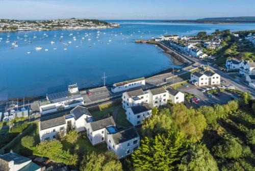 Instow Apartment | A charming 2 bed apartment overlooking the estuary