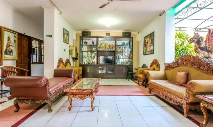 Denpasar Hotel | A comfortable budget hotel just 0.7 km from the center of Bali's capital!