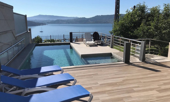 Combarro House | A Costa Vacation home in Combarro