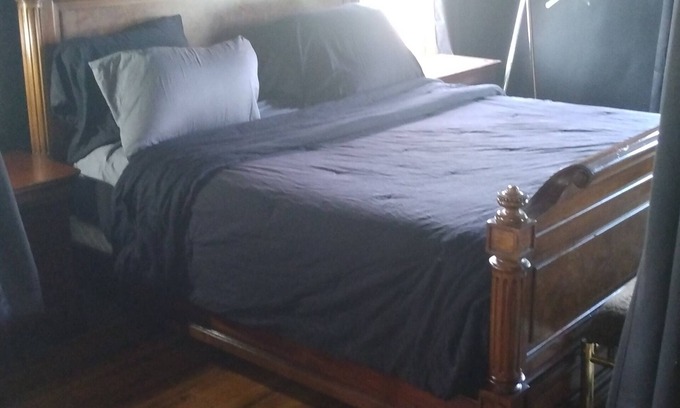 Detroit Apartment | A cozy and authentic Detroit experience just minutes from downtown
