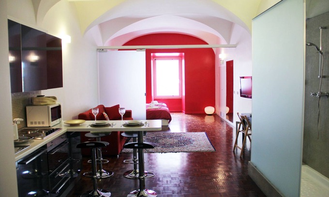 Repubblica Apartment | A Designer Flat Near Trevi Fountain