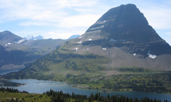 Columbia Falls House | A Glacier's Bungalow on River's Edge Park. Family and Pet friendly.