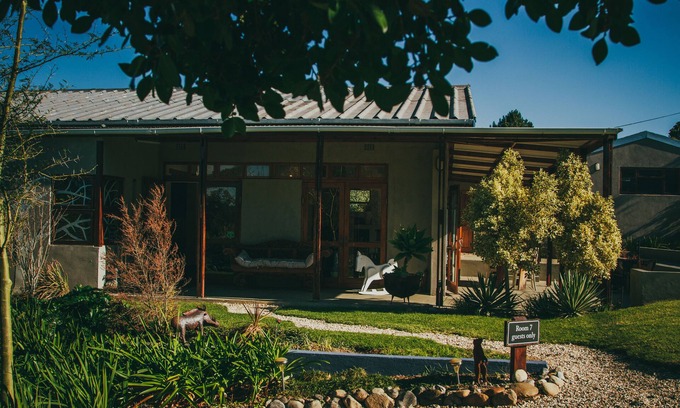 Swellendam House | A Hilltop Country Retreat