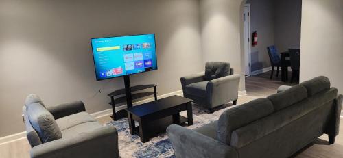 Oxon Hill House | A home in oxon hill
