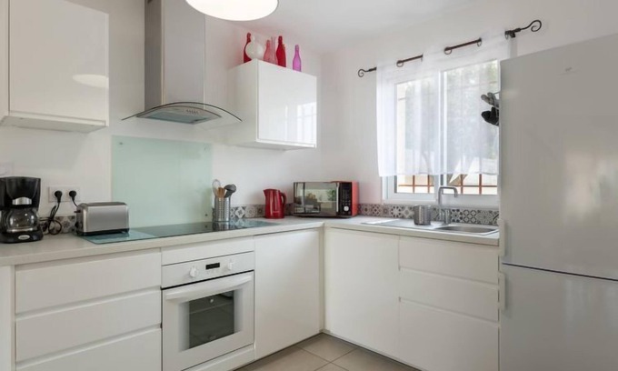 Laudun House | A la porte d'Avignon by Interhome