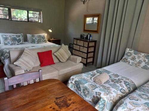 Bloemfontein House | A Little Guesthouse