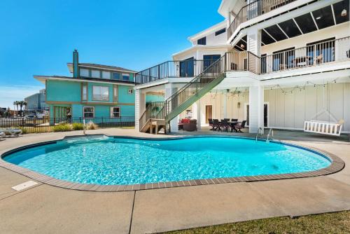 Lafitte Cove House | A Peace of Paradise